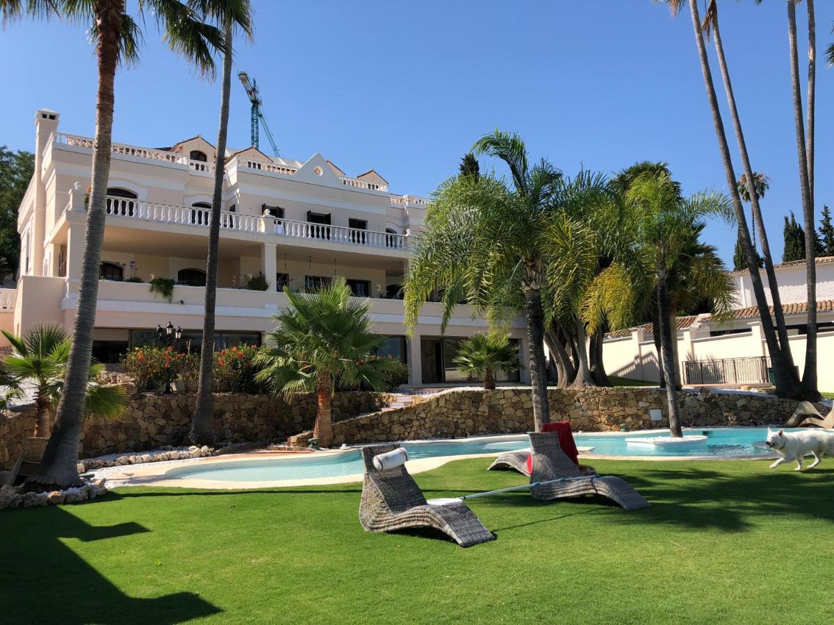 Casa de férias Huge Golf And Mansion 8 Min From Puerto Banus *