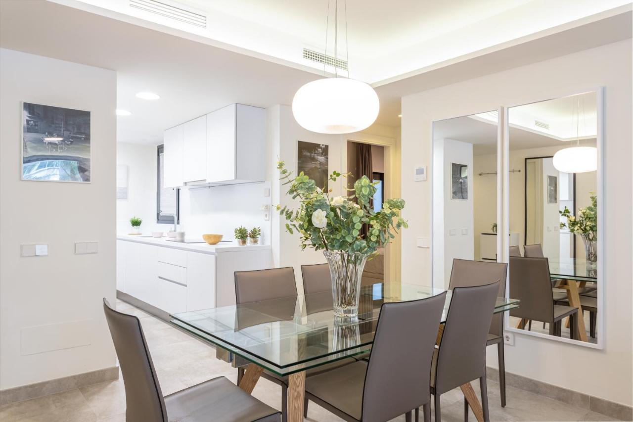 Blue Infinity Luxury By Ghr Apartment *