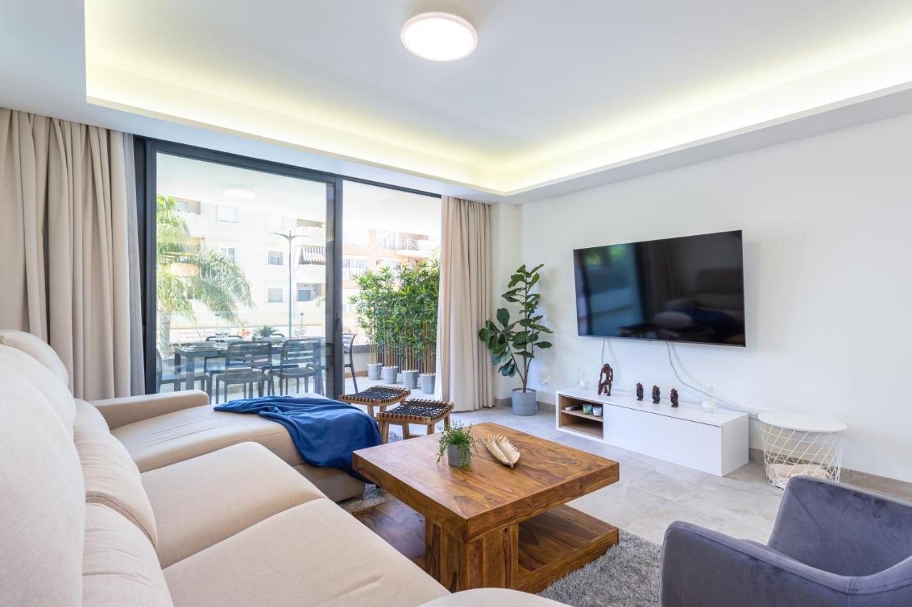 Blue Infinity Luxury By Ghr