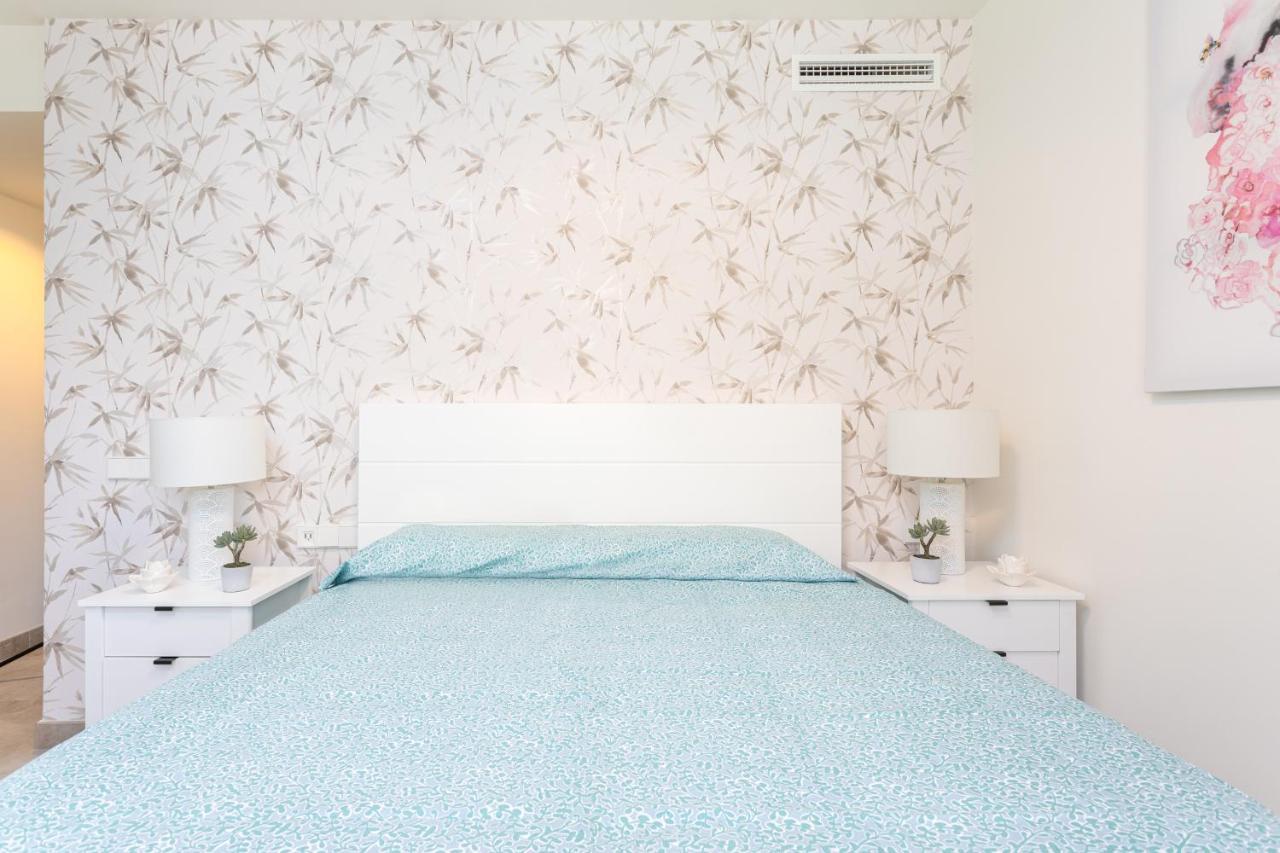 Blue Infinity Luxury By Ghr Apartment *