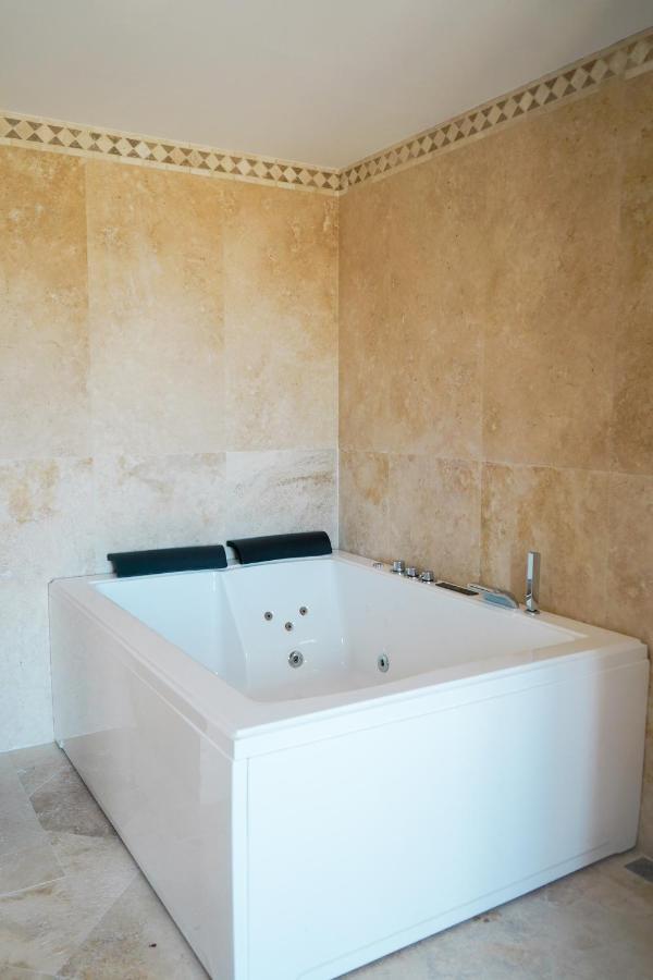 Huge Golf And Mansion 8 Min From Puerto Banus Casa de férias