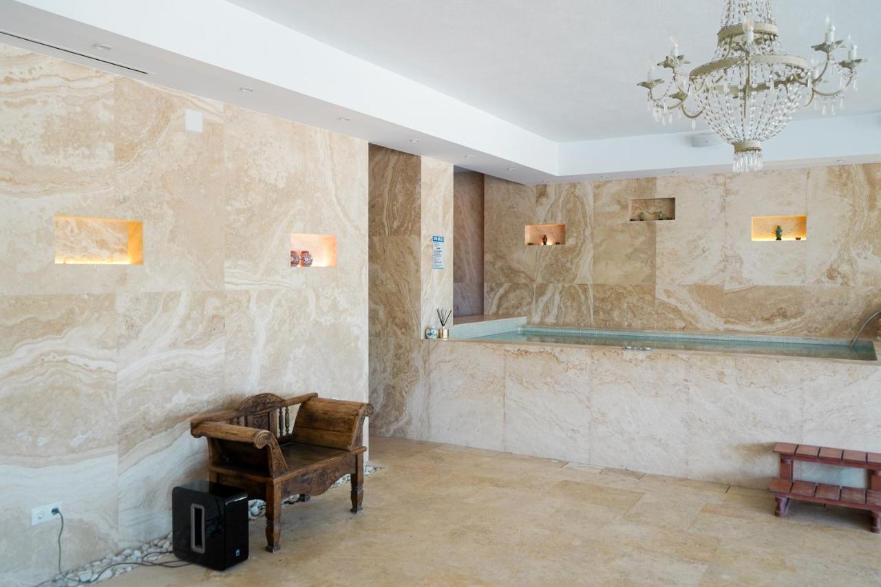 Holiday home Huge Golf And Mansion 8 Min From Puerto Banus *