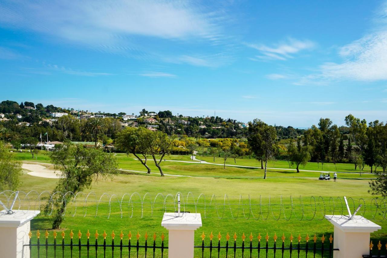 Huge Golf And Mansion 8 Min From Puerto Banus Holiday home