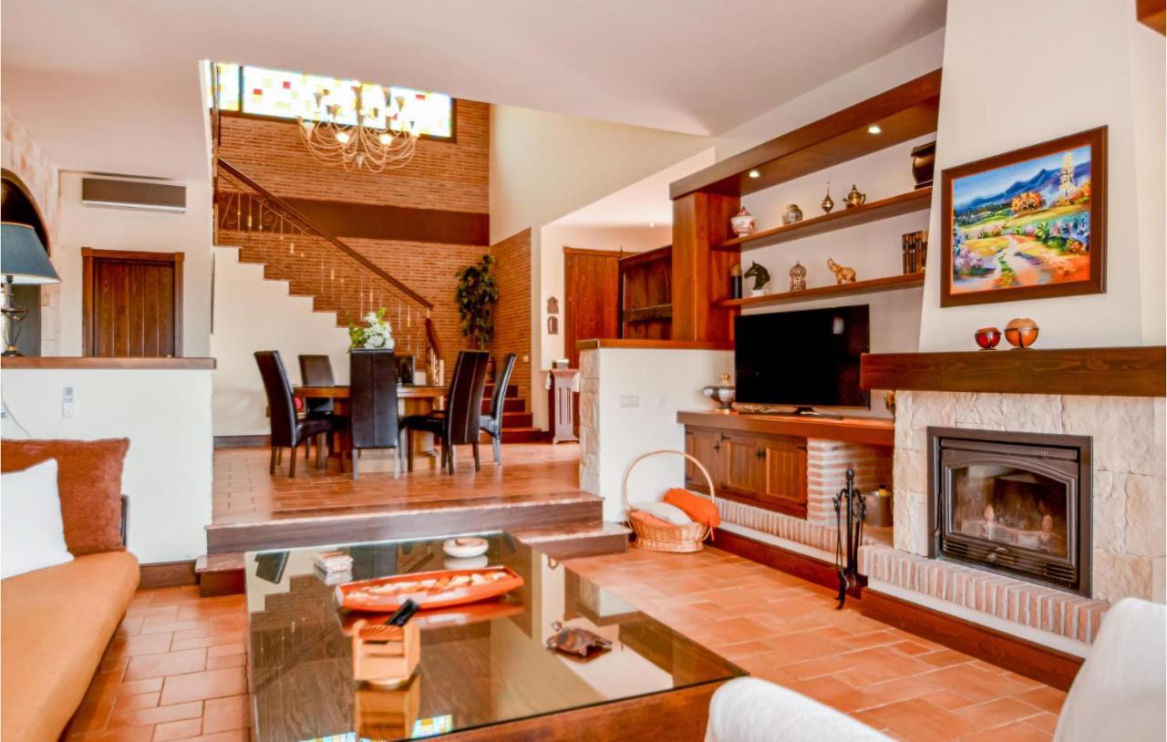 In With Kitchen *