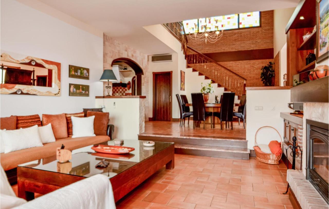 Сasa de vacaciones In With Kitchen