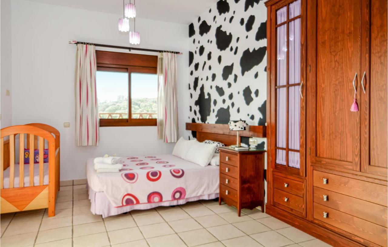 In With Kitchen Estepona