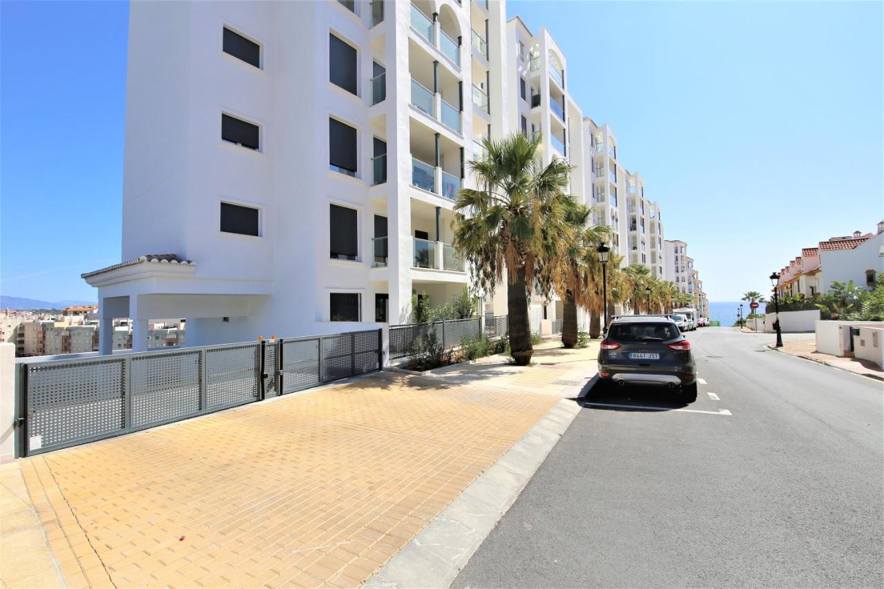 Beatrix Apartment Estepona