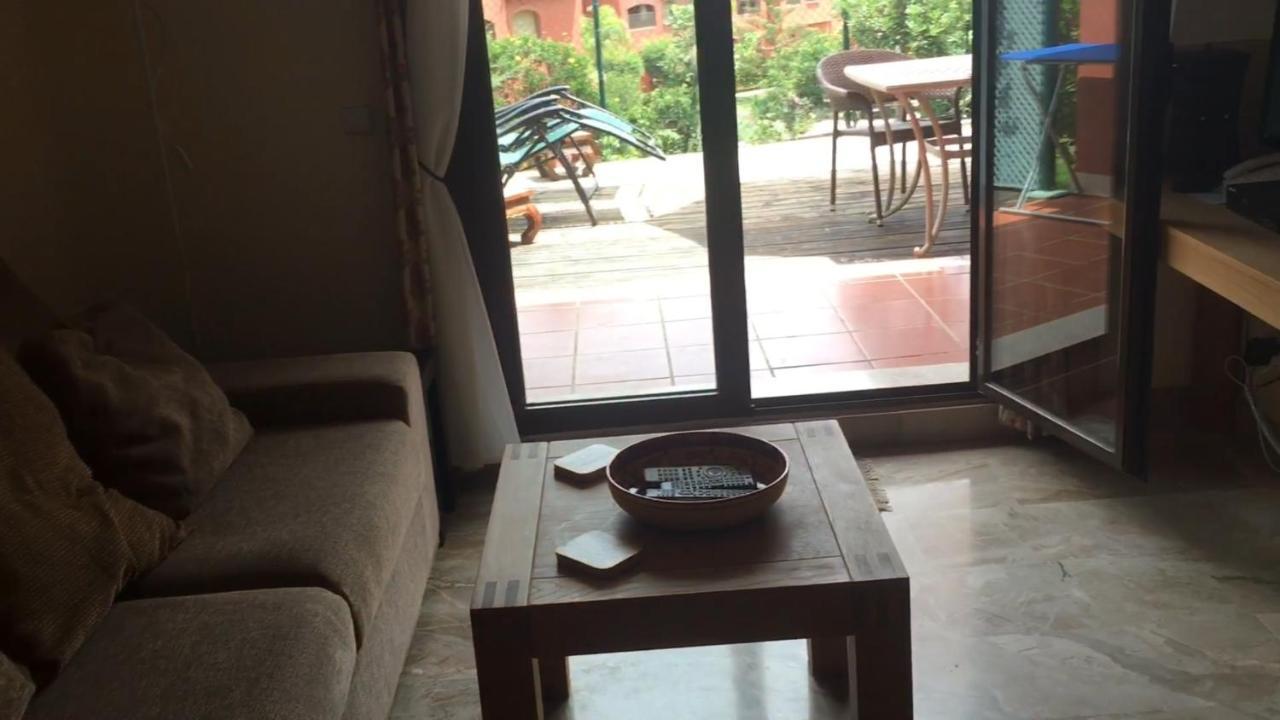 Luxury 2-bedrooms & Bathrooms * Estepona
