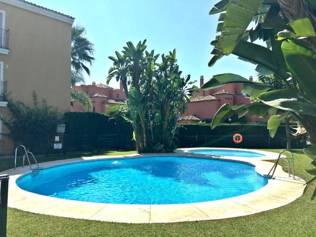 Skysea Holidays Banus Estepona