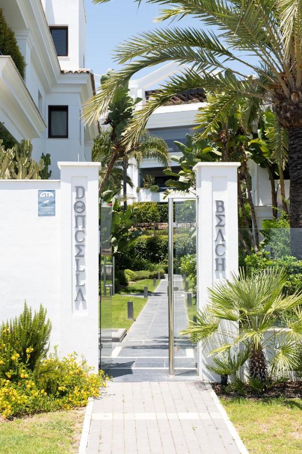 Frontline Ground Floor With Private Garden, Doncella Beach. Apartment