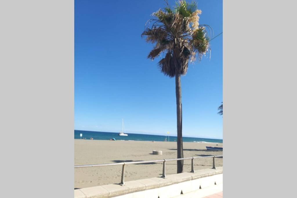 Apartment New Fantastic Location 2 Bed, 2 Bath 150m From The Beach, Central Estepona