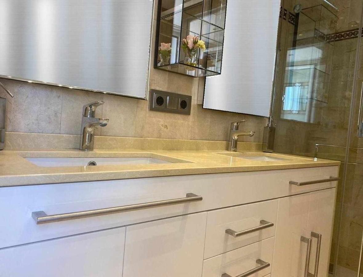 Apartamento Duplex De Lujo En La Playa Costa Del Sol *