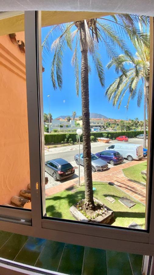 Ikram Front Beach Bermuda Beach Apartment Estepona