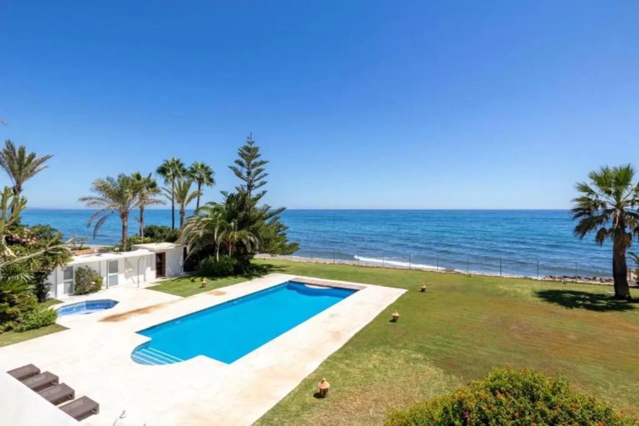 The Palace Marbella - Lavish Beachfront Villa