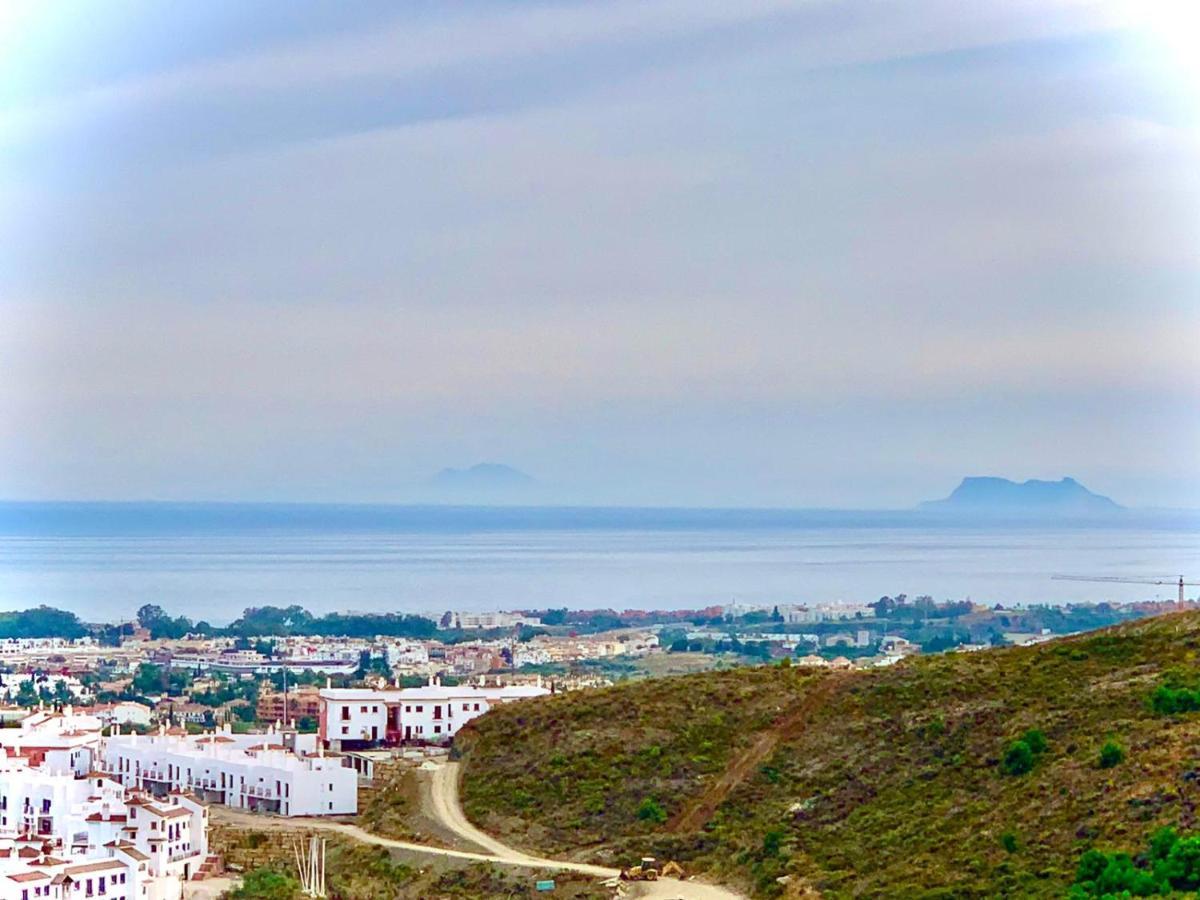 Quartiers Marbella Penthouse In Hacienda Cifuentes Benahavis Estepona