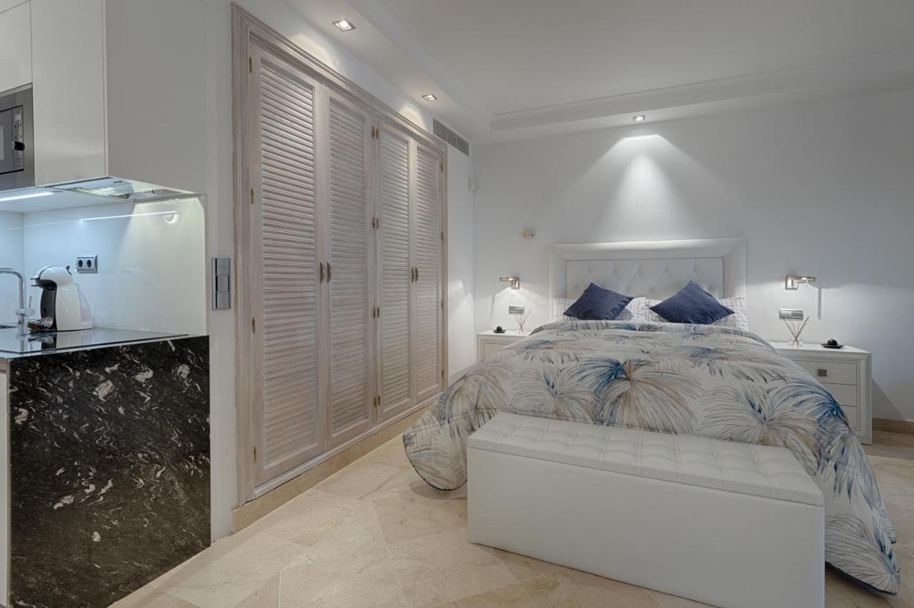Hotel Studio Private Wing Estepona