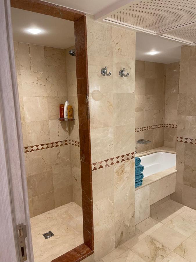 Studio Private Wing Estepona Hotel 5*