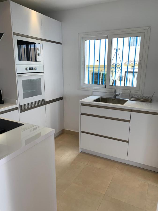 Townhouse By The Sea - El Pirata - - Costa Del Sol Casa de férias *