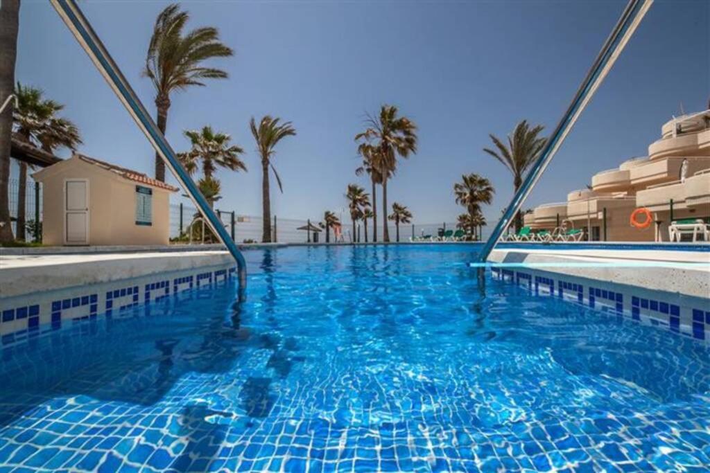 Vistas Al Mar Panoramicas En Apartment Estepona