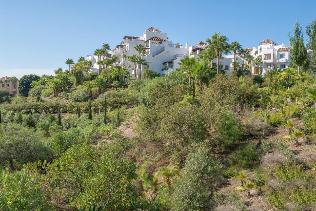 Seaview Flat Benahavis-marbella Apartment Estepona