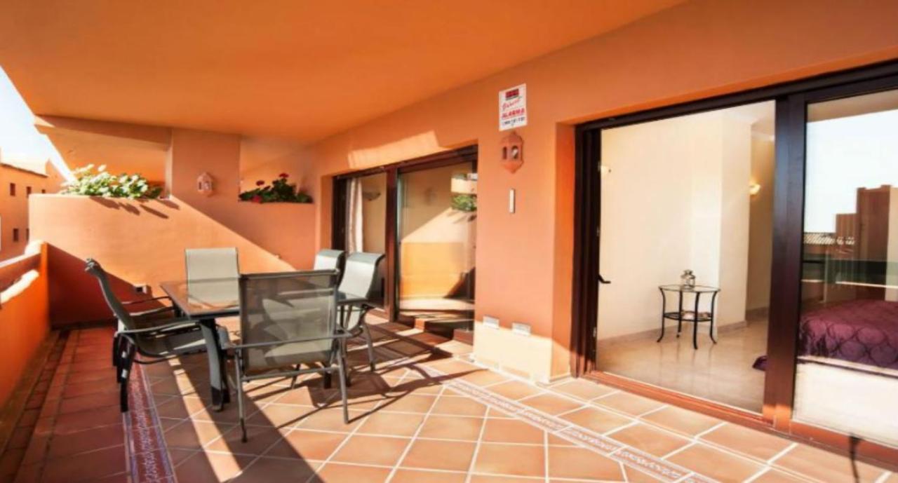 Nueva Galera Apartment *