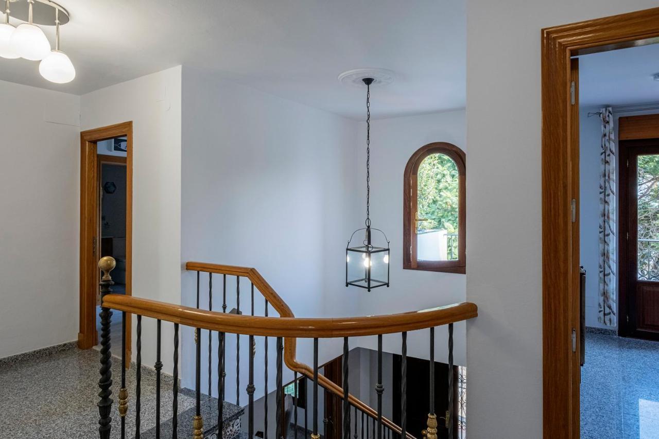 Bed & Breakfast Tadawn Literary Estepona