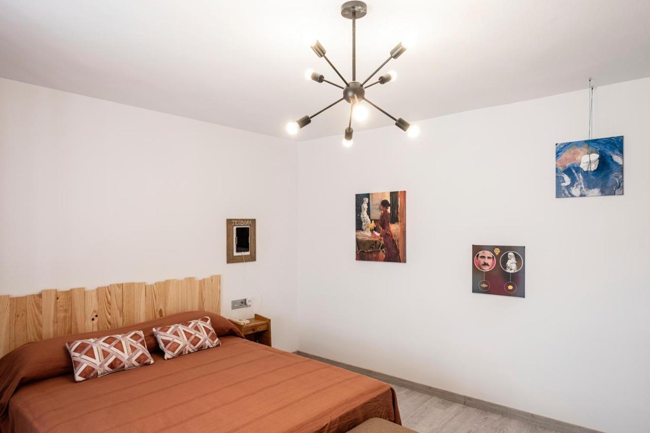 Tadawn Literary Coliving * Estepona