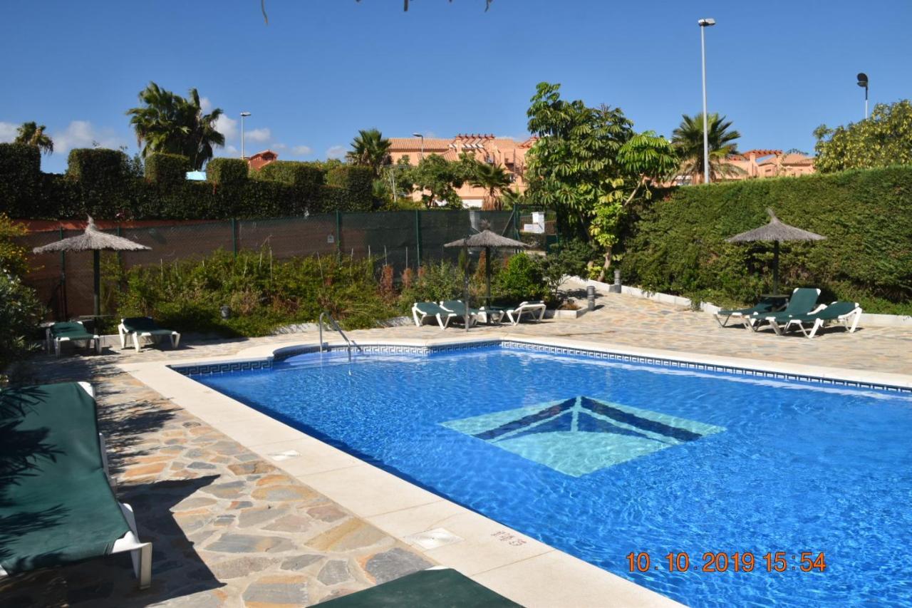 Luxury 2-bedrooms & Bathrooms * Estepona