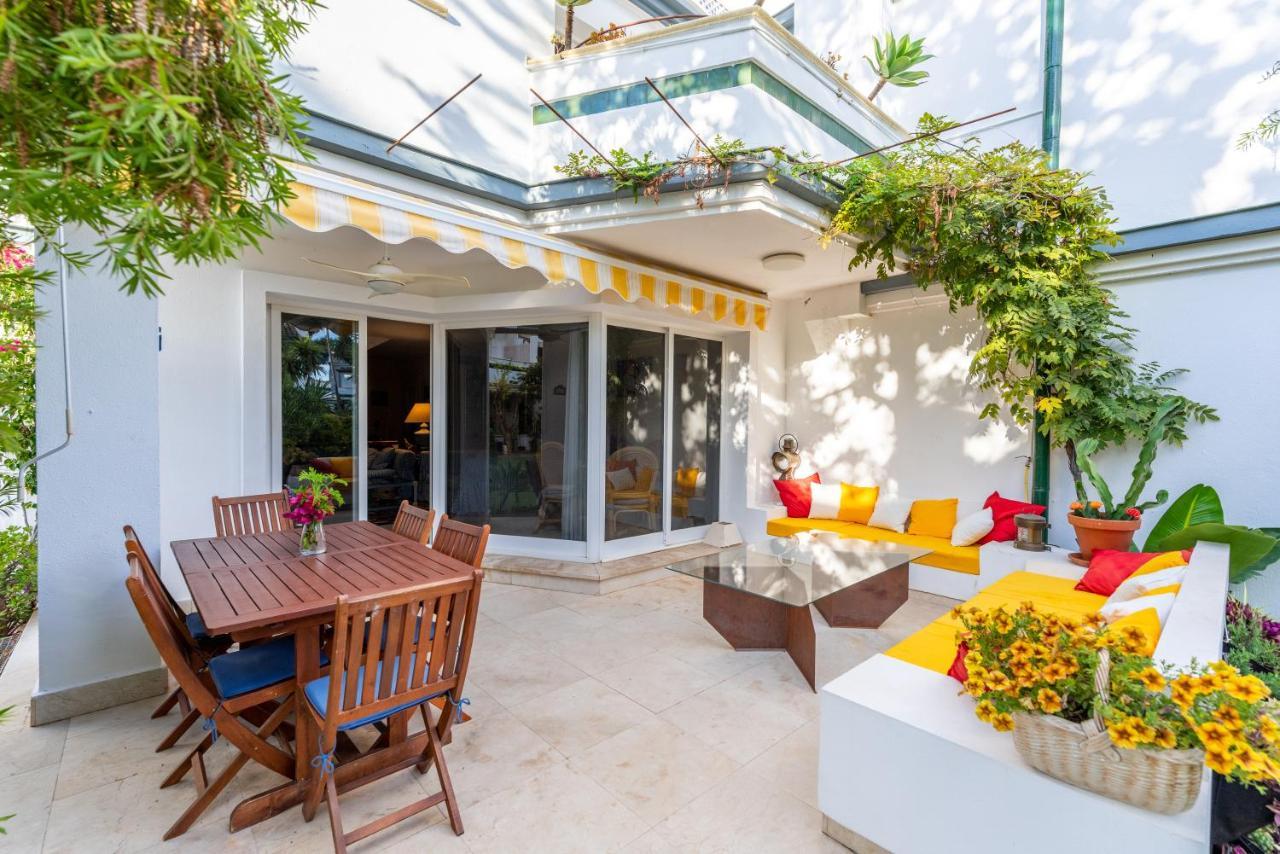 Dominion * Estepona