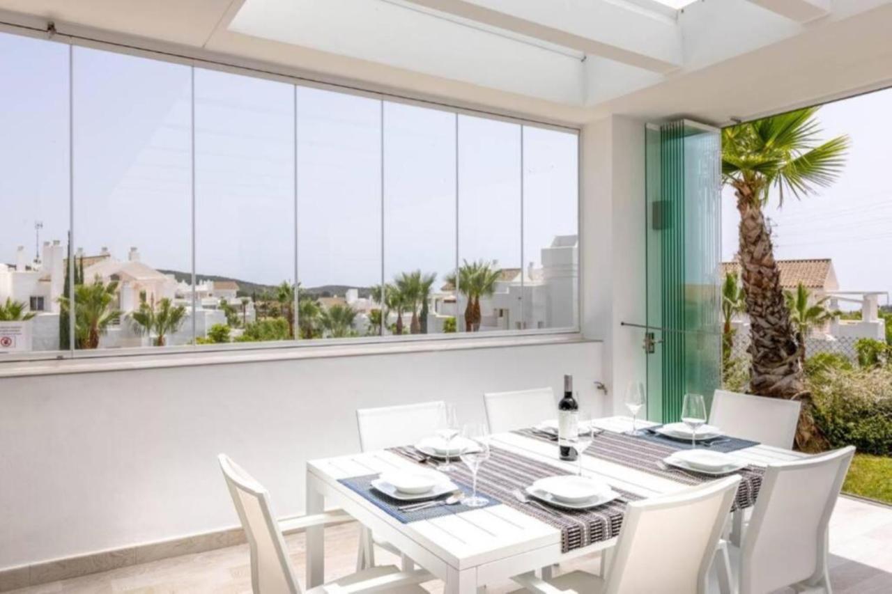 Apartment Al-1105 - In - Alcazaba Lagoon