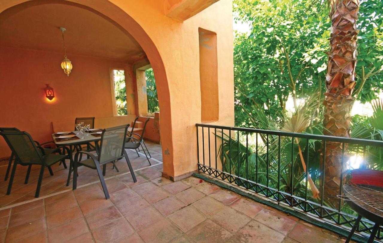 Apartment Beautiful Apartment In Estepona With 3 Bedrooms, Outdoor Swimming Pool And Swimming Pool Estepona