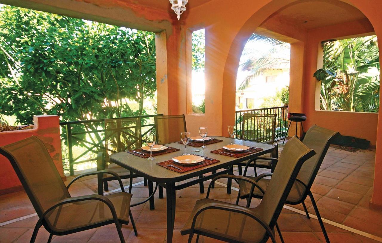 Apartment Beautiful Apartment In Estepona With 3 Bedrooms, Outdoor Swimming Pool And Swimming Pool *