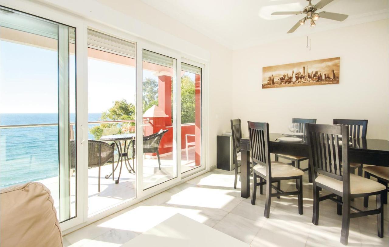2 Bedroom Cozy Apartment In Estepona *