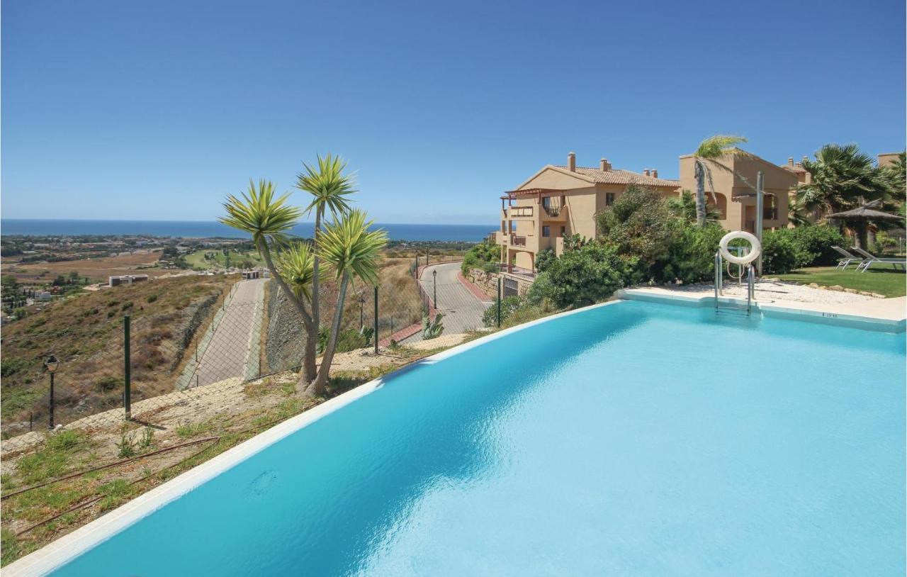 Nice In Benahavs With 2 Bedrooms, Outdoor Swimming Pool And Swimming Pool Apartamento