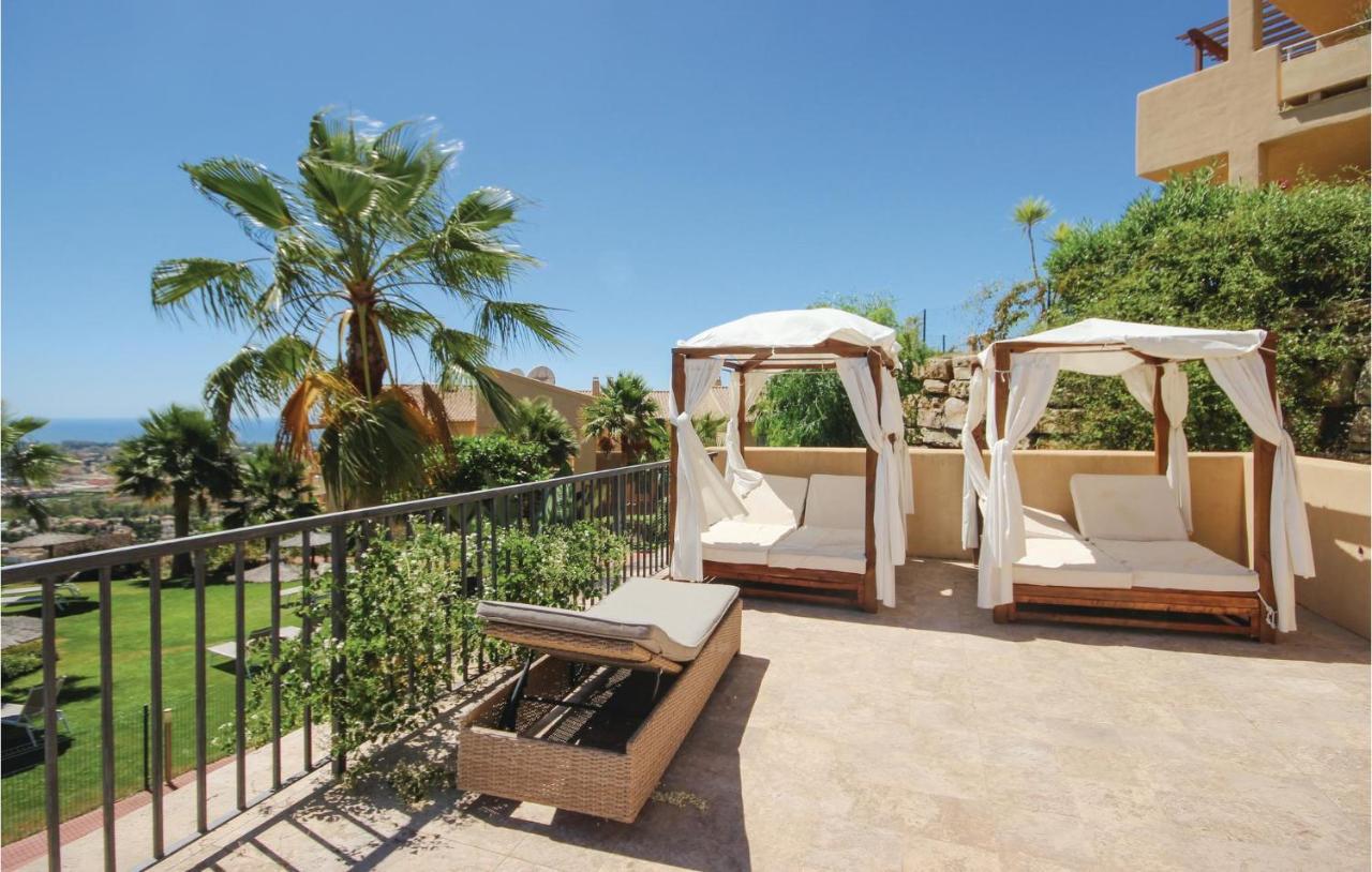 Apartamento Nice In Benahavs With 2 Bedrooms, Outdoor Swimming Pool And Swimming Pool *