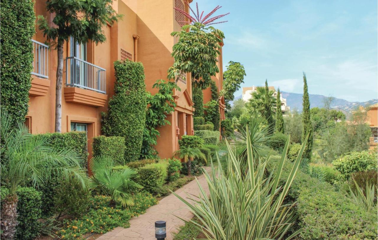 Nice Apartment In Benahavs With 2 Bedrooms, Wifi And Swimming Pool Estepona