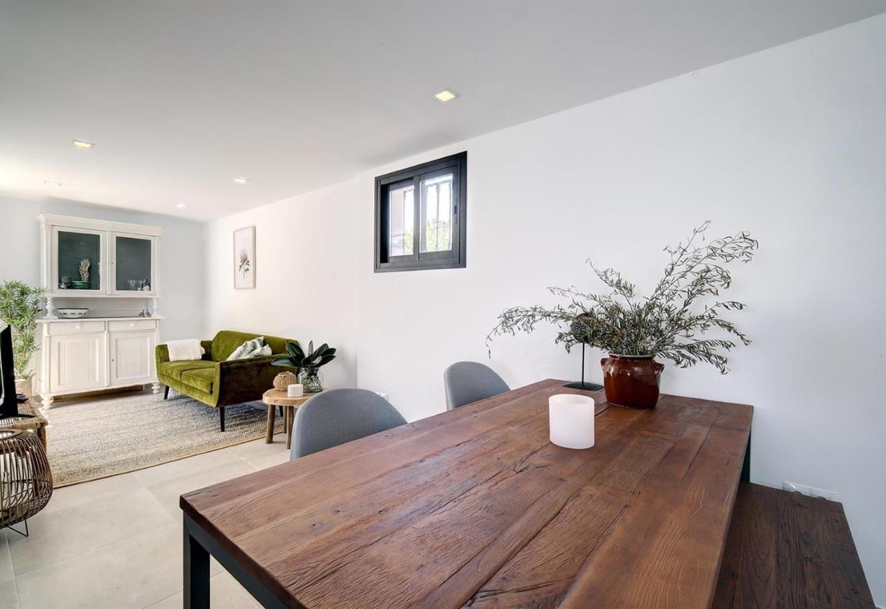 Holiday home Renovated Townhouse San Roque 85