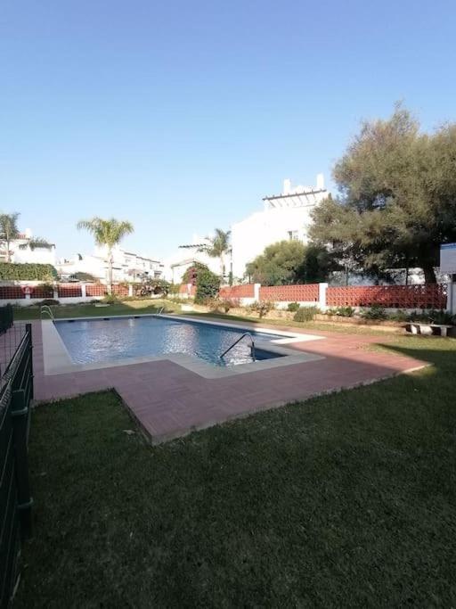 Studio Paris Apartamento Estepona