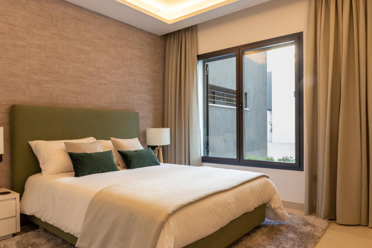 The Island, Estepona, Casa 6 Luxury Beachfront *