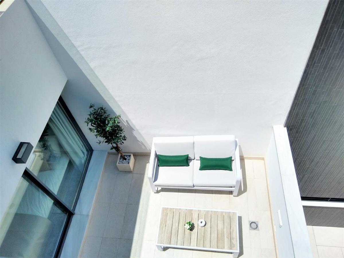 The Island, Estepona, Casa 6 Luxury Beachfront Holiday home