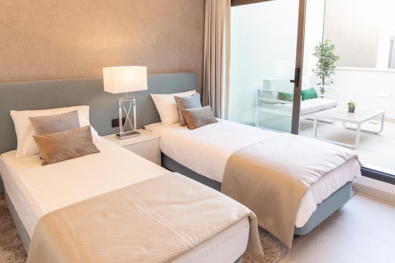 The Island, Estepona, Casa 6 Luxury Beachfront *