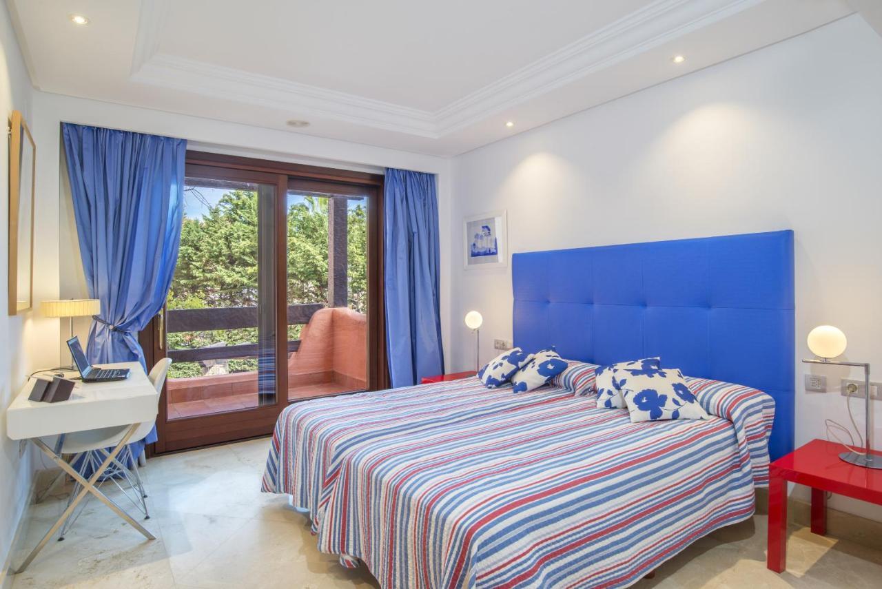 High Standard Front Apartment *