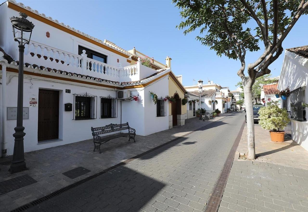 Renovated Townhouse San Roque 91 Casa de férias