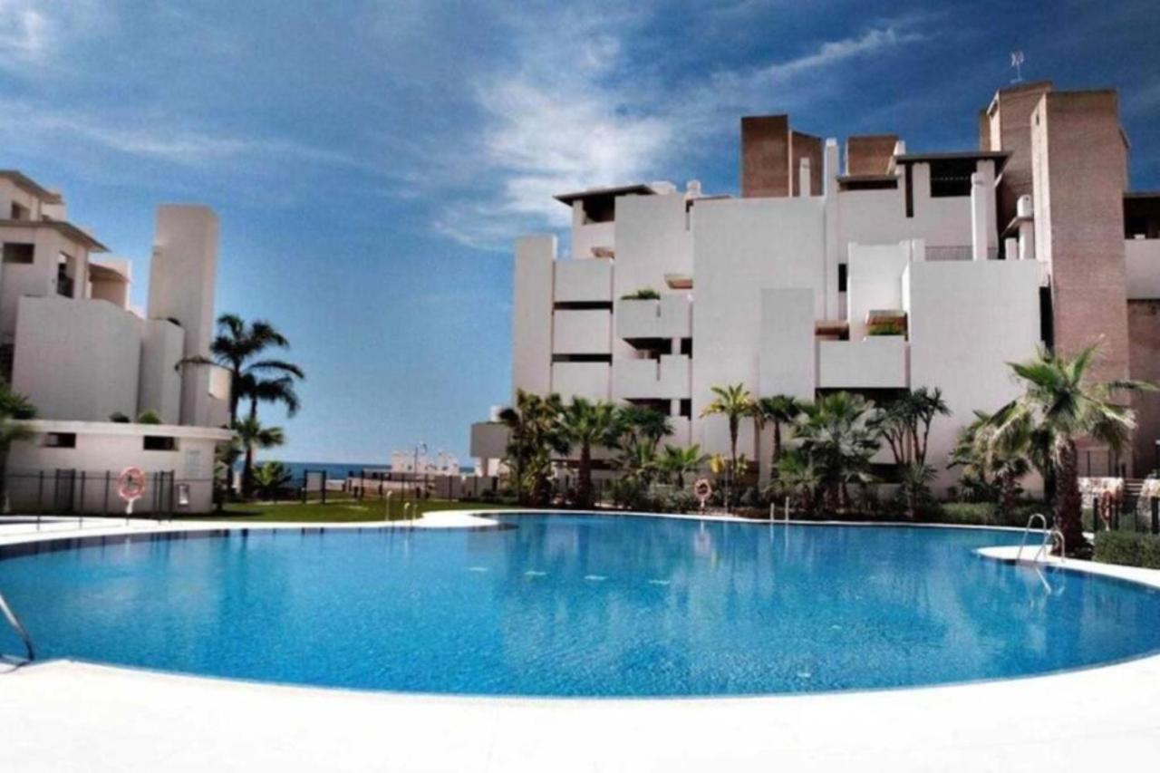 Apartment 111 - 2 Beds Private Pool