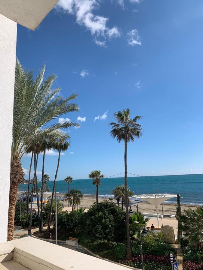 Beachfront Primera Linea De Playa En Casco Antiguo Estepona