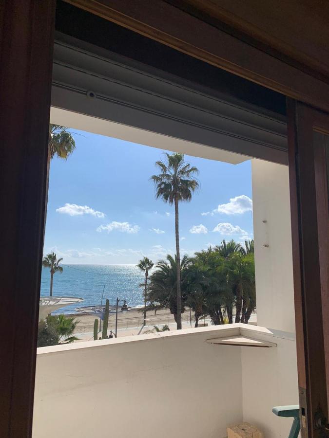 Apartment Beachfront Primera Linea De Playa En Casco Antiguo *