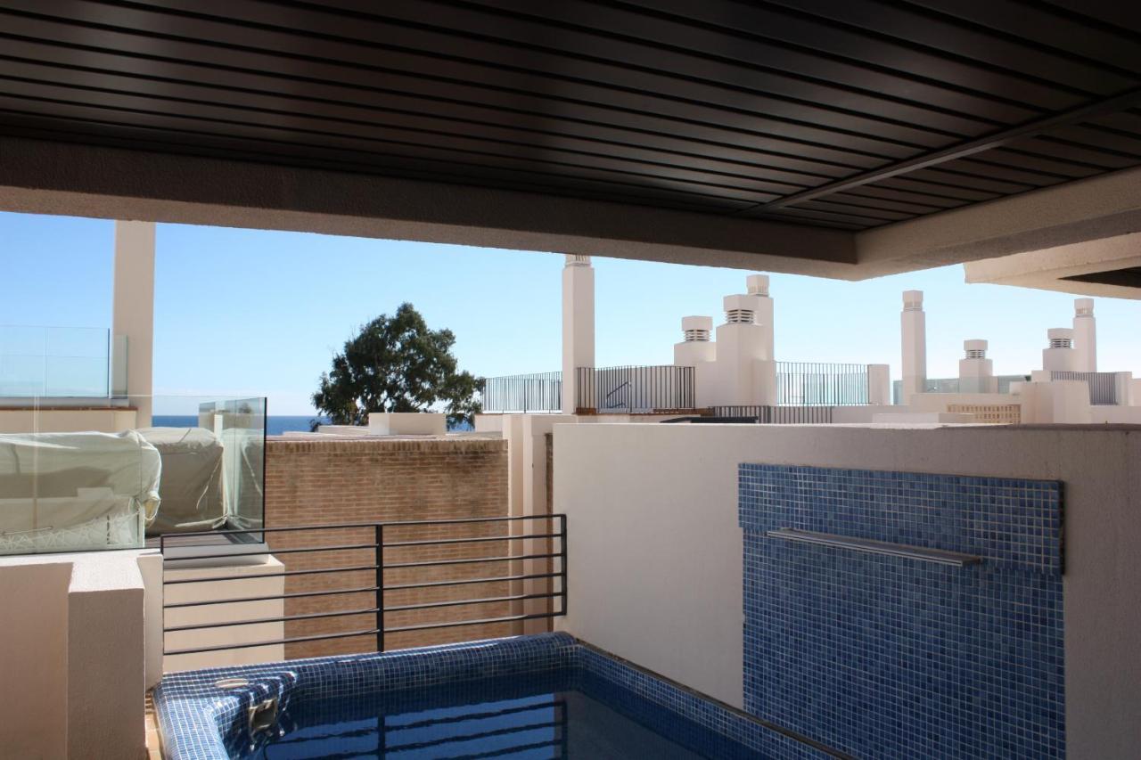 111 - 2 Beds Private Pool Apartment