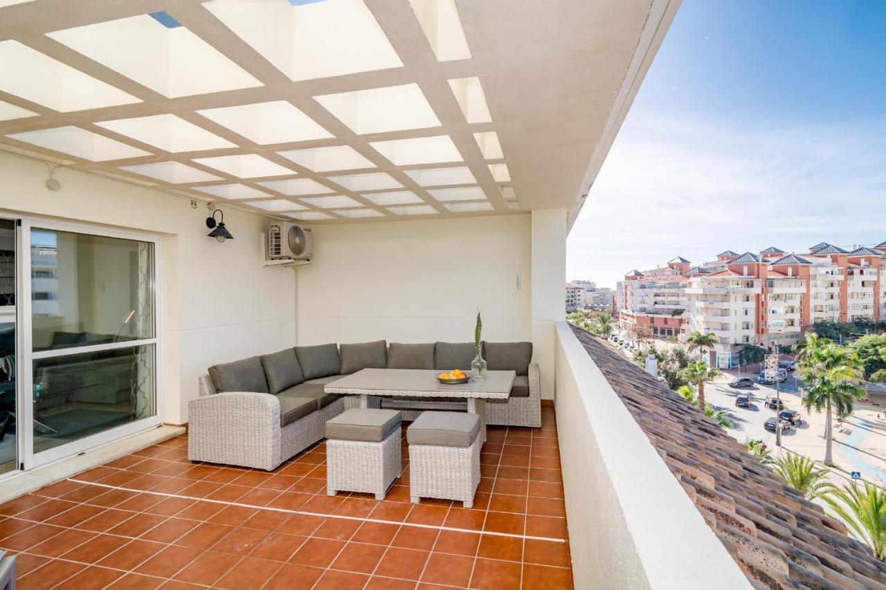 Pdm - Elegant With Breathtaking Sea View Apartment