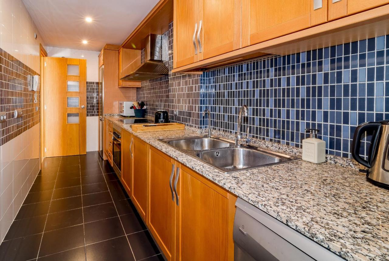 Apartment Gh-modern 2 Bed With Pool In Estepona