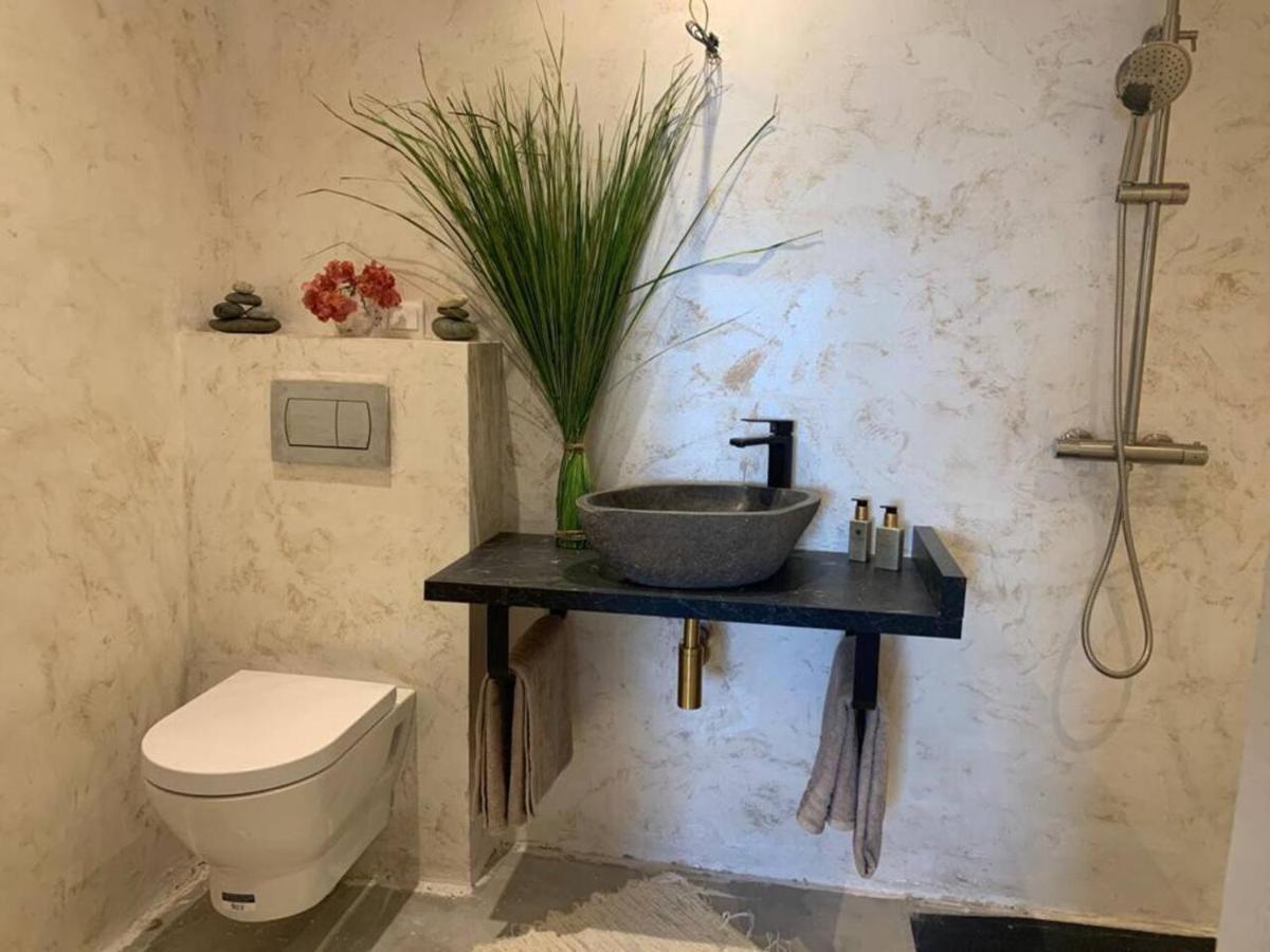 Big 2-bed In Sea View At Port *